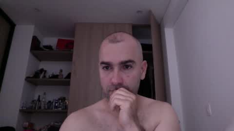 aristi11 online show from September 28, 2025, 9:31 pm