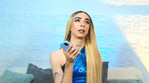 Snapshot of arivega chatting on May 17, 2026, 5:16 am Nice to meet you thumb up me please its important I LOOK MY BIO DOWN online show from May 17, 2026, 5:16 am
