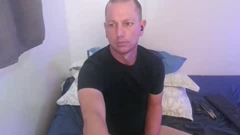 luv2benawty online show from February 11, 2026, 9:20 pm