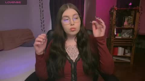 Snapshot of arizonaa_muse chatting on May 14, 2026, 8:54 am Astrid online show from May 14, 2026, 8:54 am