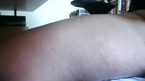 armandbigcock_juceswallower online show from May 21, 2026, 7:48 am