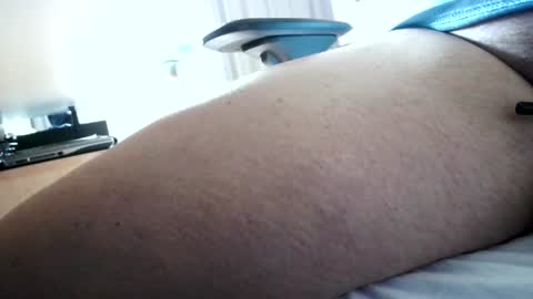 armandbigcock_juceswallower online show from July 14, 2026, 7:57 am