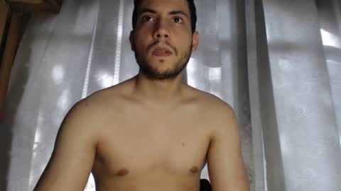 Snapshot of armando_2002 chatting on December 5, 2024, 7:17 pm ARMANDO online show from December 5, 2024, 7:17 pm