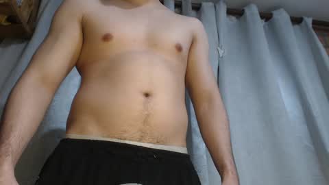 Snapshot of armando_2002 chatting on February 27, 2025, 2:42 am ARMANDO online show from February 27, 2025, 2:42 am