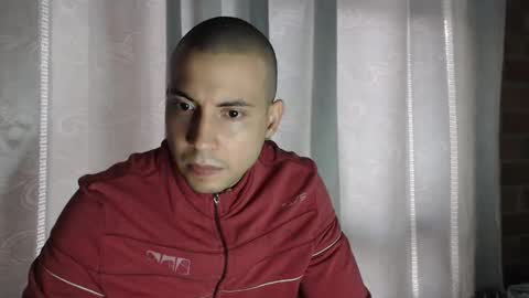 Snapshot of armando_2002 chatting on November 16, 2025, 6:02 pm ARMANDO online show from November 16, 2025, 6:02 pm