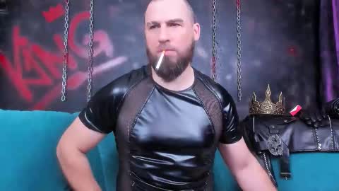 Snapshot of armandosteel chatting on December 2, 2025, 5:35 am Armando online show from December 2, 2025, 5:35 am