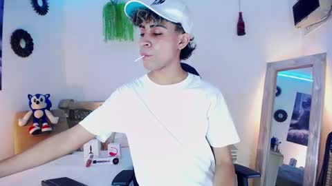 armond online show from February 1, 2025, 4:54 pm