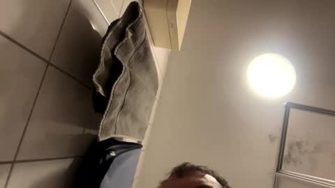 armyskater32 online show from January 11, 2026, 9:31 pm