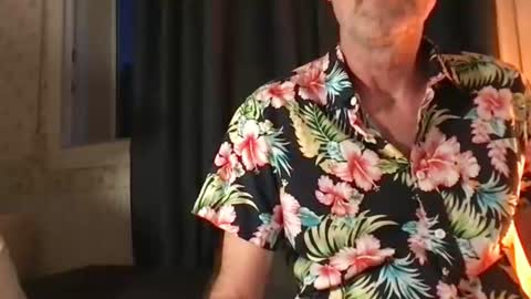 Snapshot of arn7169 chatting on June 14, 2026, 8:11 pm Arn online show from June 14, 2026, 8:11 pm