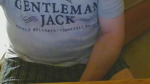 Snapshot of arnie12 chatting on December 8, 2024, 10:52 am Arnie online show from December 8, 2024, 10:52 am