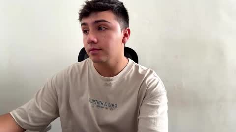 aron__cooper online show from January 19, 2026, 2:43 pm