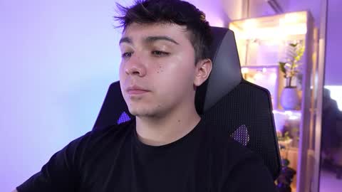 aron__cooper online show from February 1, 2026, 12:31 am