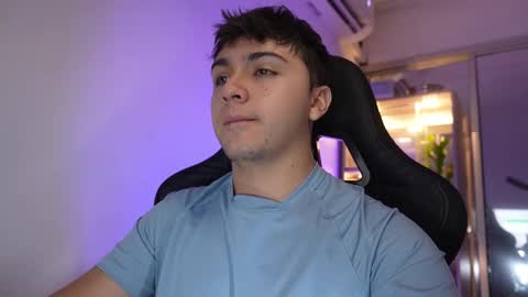 aron__cooper online show from March 17, 2026, 2:53 pm