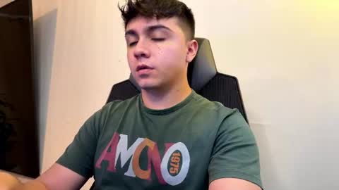 aron__cooper online show from June 23, 2026, 1:42 pm