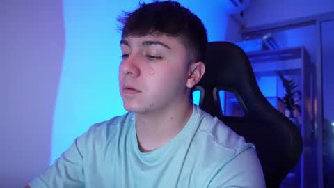 aron__cooper online show from July 16, 2026, 5:08 pm