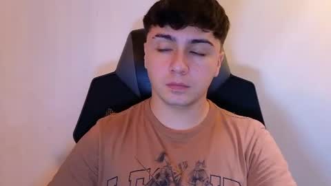 aron__cooper online show from July 27, 2026, 2:46 pm
