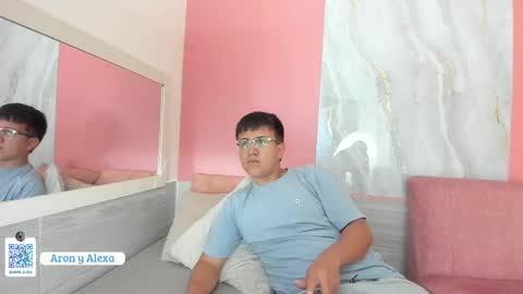 Snapshot of aron_alexa chatting on February 10, 2025, 1:11 pm Alexa Aron online show from February 10, 2025, 1:11 pm