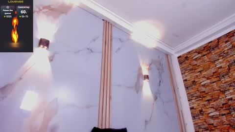 aron and molly online show from March 16, 2026, 12:09 pm