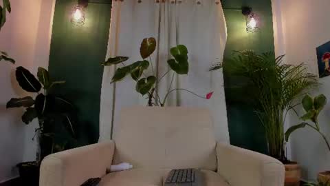 Snapshot of aron_ford chatting on July 11, 2026, 1:52 am Aron ford online show from July 11, 2026, 1:52 am