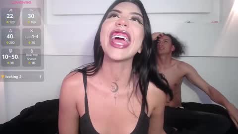 Snapshot of aron_gomez chatting on February 11, 2025, 4:22 am aron online show from February 11, 2025, 4:22 am