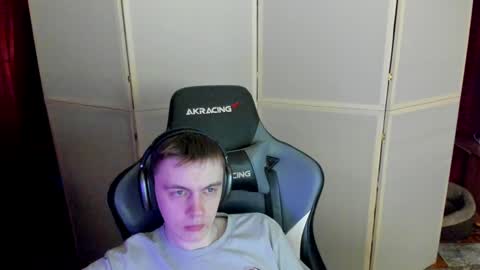 Snapshot of aron_neall chatting on December 3, 2024, 3:22 pm biggest penis online show from December 3, 2024, 3:22 pm