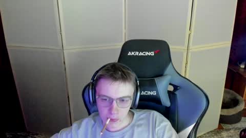 Snapshot of aron_neall chatting on December 5, 2024, 4:55 pm biggest penis online show from December 5, 2024, 4:55 pm