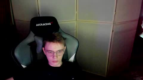 Snapshot of aron_neall chatting on December 23, 2024, 9:27 am biggest penis online show from December 23, 2024, 9:27 am