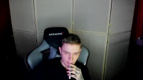 Snapshot of aron_neall chatting on January 27, 2025, 7:14 am biggest penis online show from January 27, 2025, 7:14 am