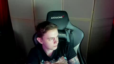 Snapshot of aron_neall chatting on February 19, 2025, 6:44 am biggest penis online show from February 19, 2025, 6:44 am