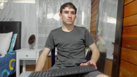 Snapshot of arongfranco chatting on February 10, 2025, 7:38 pm Aron G Franco online show from February 10, 2025, 7:38 pm