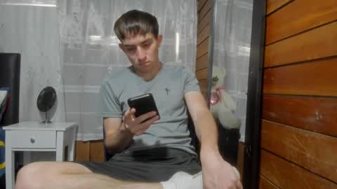 Snapshot of arongfranco chatting on February 14, 2025, 7:44 pm Aron G Franco online show from February 14, 2025, 7:44 pm