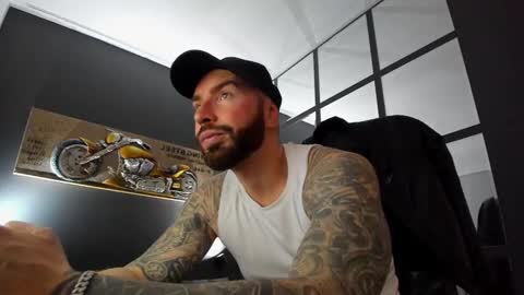 AronGrant online show from February 12, 2025, 9:10 am