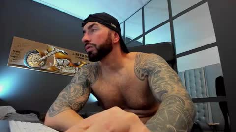 AronGrant online show from February 19, 2025, 8:44 am