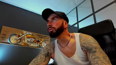 AronGrant online show from April 25, 2026, 10:07 am