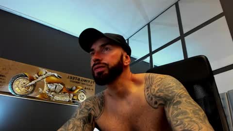 AronGrant online show from May 4, 2026, 8:43 am