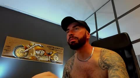 AronGrant online show from May 16, 2026, 10:36 am