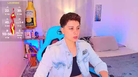 Snapshot of arontroy_wi chatting on September 24, 2025, 3:10 am noah and ivy online show from September 24, 2025, 3:10 am