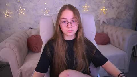 arrinawair online show from January 12, 2026, 8:52 am