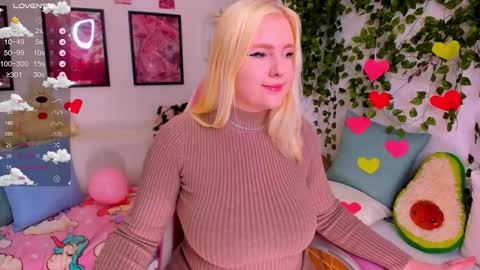 art_lovee_ online show from March 8, 2026, 1:14 am