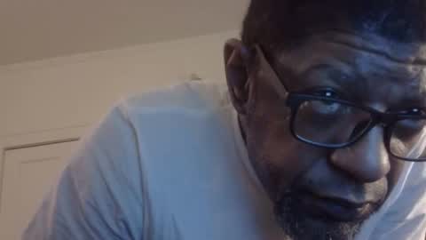 Arteblazze not daddy boy bitch or nigga online show from May 29, 2026, 3:37 am