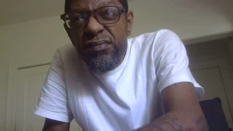 Arteblazze not daddy boy bitch or nigga online show from May 31, 2026, 6:42 pm
