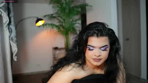 Snapshot of artechloe chatting on August 4, 2026, 1:20 am Chloe online show from August 4, 2026, 1:20 am