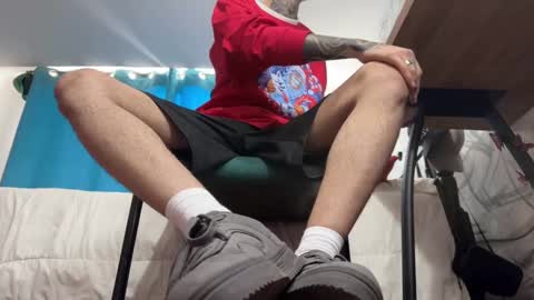 Snapshot of arteemiis chatting on December 25, 2024, 8:40 am online show from December 25, 2024, 8:40 am