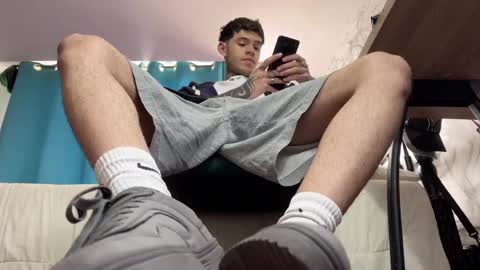 Snapshot of arteemiis chatting on December 30, 2024, 11:15 am online show from December 30, 2024, 11:15 am