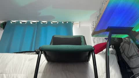 Snapshot of arteemiis chatting on January 3, 2025, 9:05 pm online show from January 3, 2025, 9:05 pm