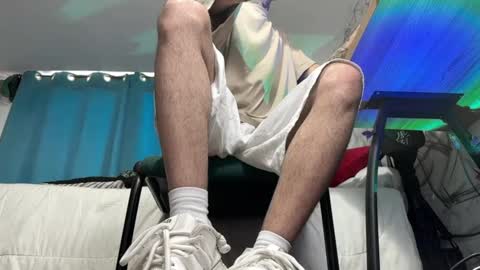 Snapshot of arteemiis chatting on January 4, 2025, 10:49 am online show from January 4, 2025, 10:49 am