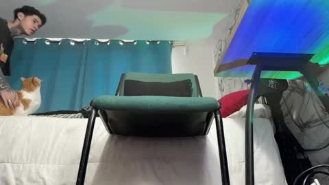 Snapshot of arteemiis chatting on January 4, 2025, 1:53 pm online show from January 4, 2025, 1:53 pm