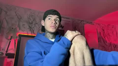 Snapshot of arteemiis chatting on January 29, 2025, 1:05 am online show from January 29, 2025, 1:05 am