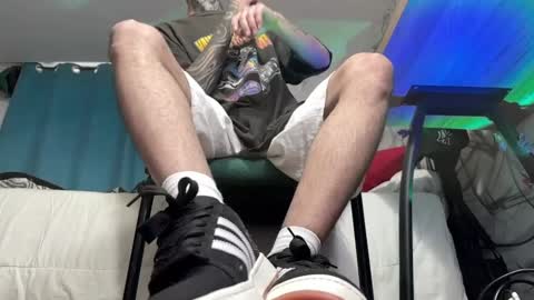 Snapshot of arteemiis chatting on February 11, 2025, 11:21 am online show from February 11, 2025, 11:21 am