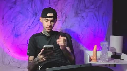 Snapshot of arteemiis chatting on October 4, 2025, 11:03 pm online show from October 4, 2025, 11:03 pm